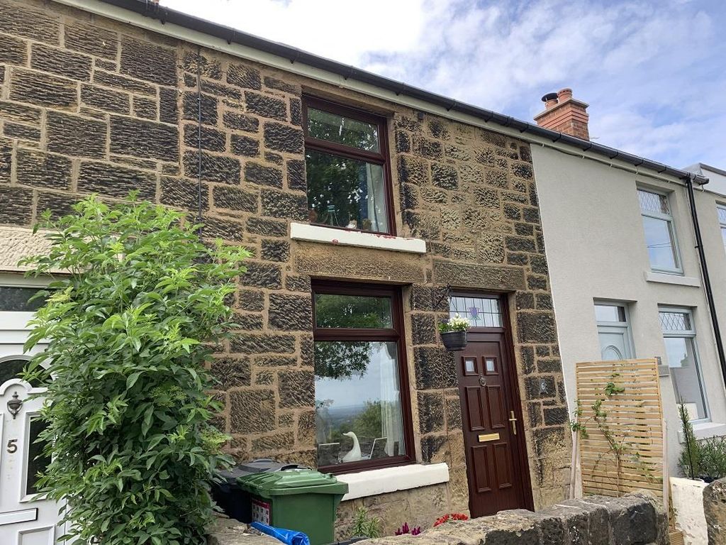 2 bed terraced house for sale in BrynYGaer Road, Pentre Broughton