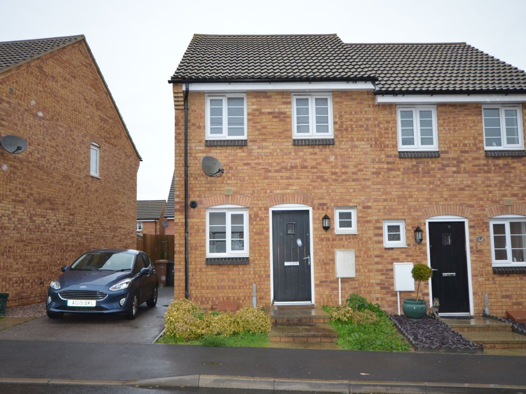 2 bed terraced house to rent in Clarendon Close, Little Stanion NN18