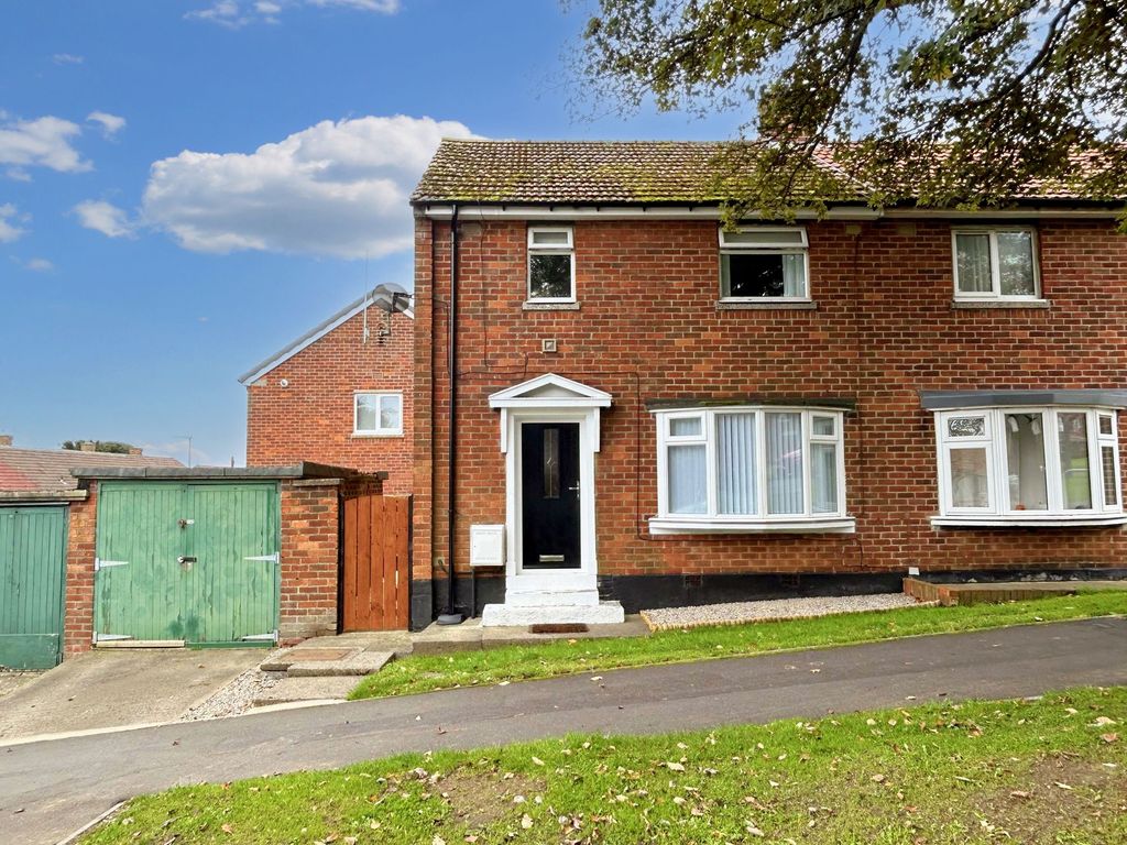 3 bed semidetached house for sale in Kirkland Hill, Peterlee SR8, £