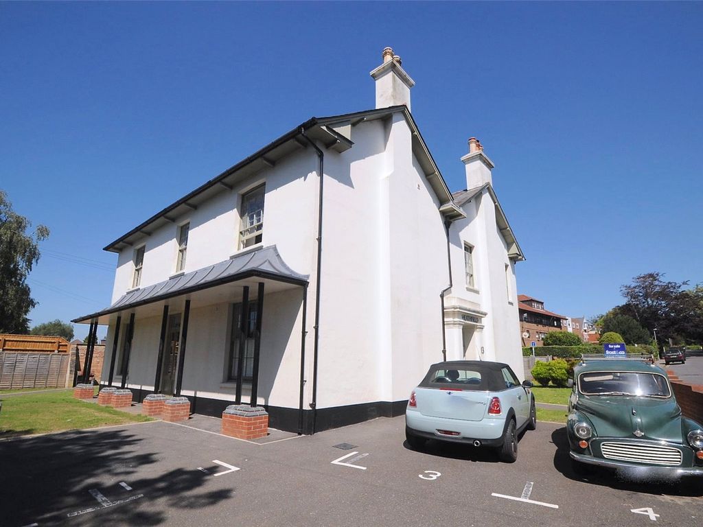 2 bed flat for sale in St Peters Road, Lower Parkstone, Poole, Dorset