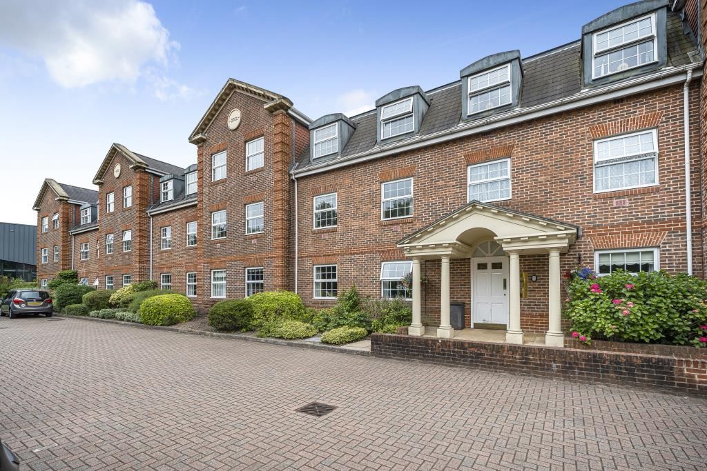 1 bed flat for sale in Camberley, Surrey GU15 Zoopla