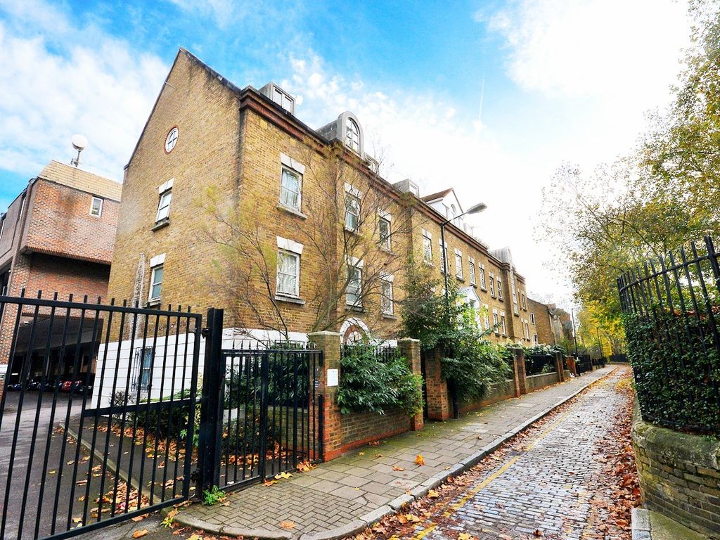 3 bed flat to rent in Stepney Green, London E1 Zoopla