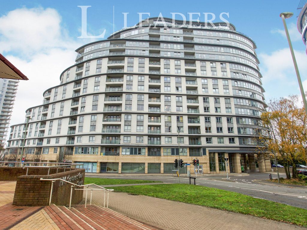 2 bed flat to rent in Centrium, Station Approach GU22 Zoopla
