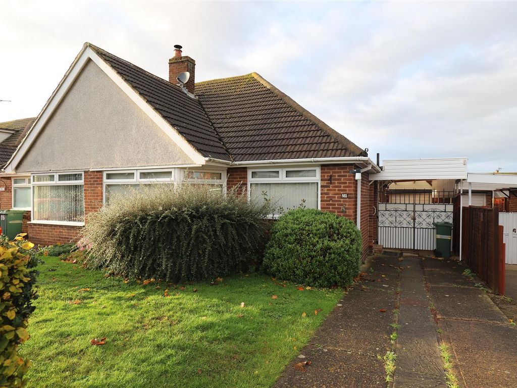2 bed bungalow for sale in Maxwell Drive, Maidstone ME16, £320,000 Zoopla