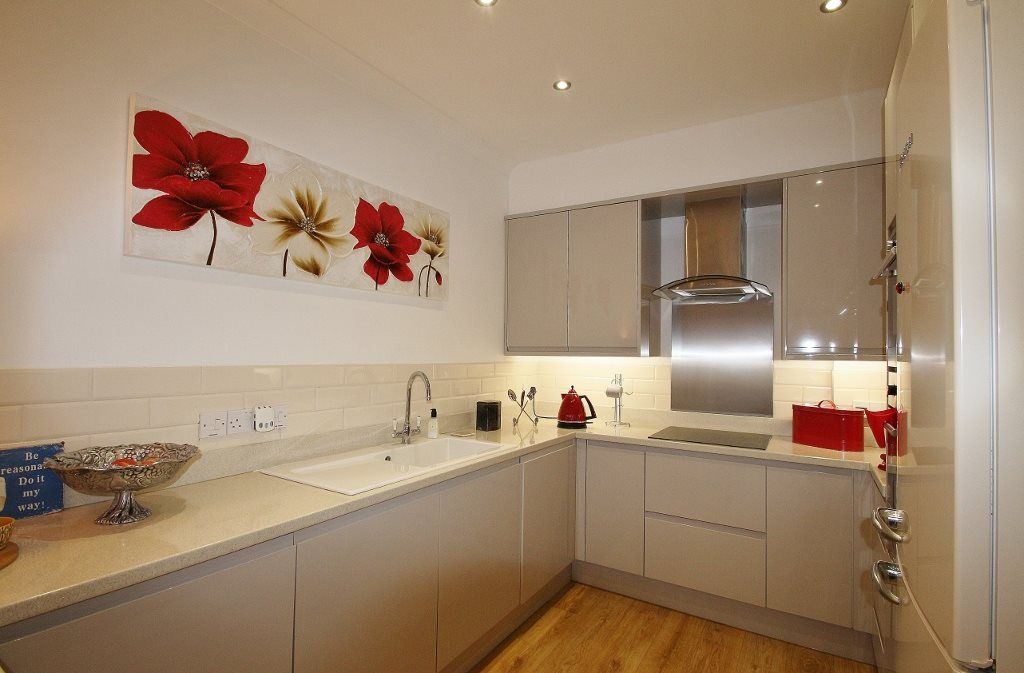 3 bed terraced house to rent in Dunalley Street, Cheltenham