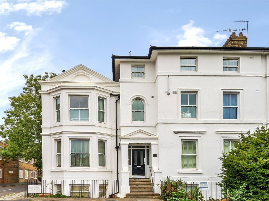 1 bed flat for sale in Widmore Road, Bromley BR1, £200,000 Zoopla