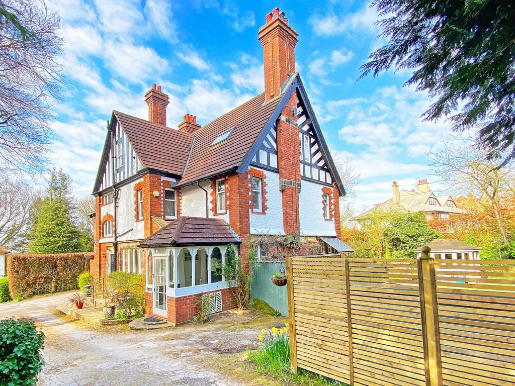 3 bed flat for sale in Kent Road, Harrogate HG1 Zoopla