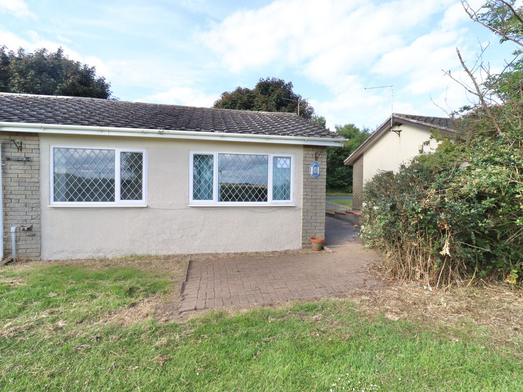 2 bed semidetached bungalow for sale in Dolphin Way, Gristhorpe YO14