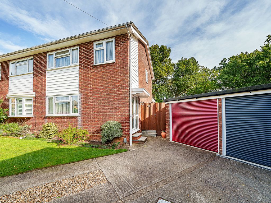 3 bed semidetached house for sale in Lavender Close, Redhill, Surrey