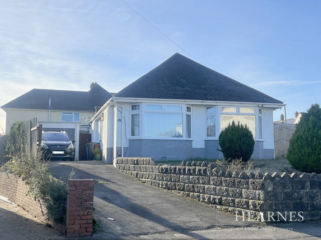 2 bed bungalow for sale in Rossmore Road, Parkstone, Poole BH12, £360,000 Zoopla