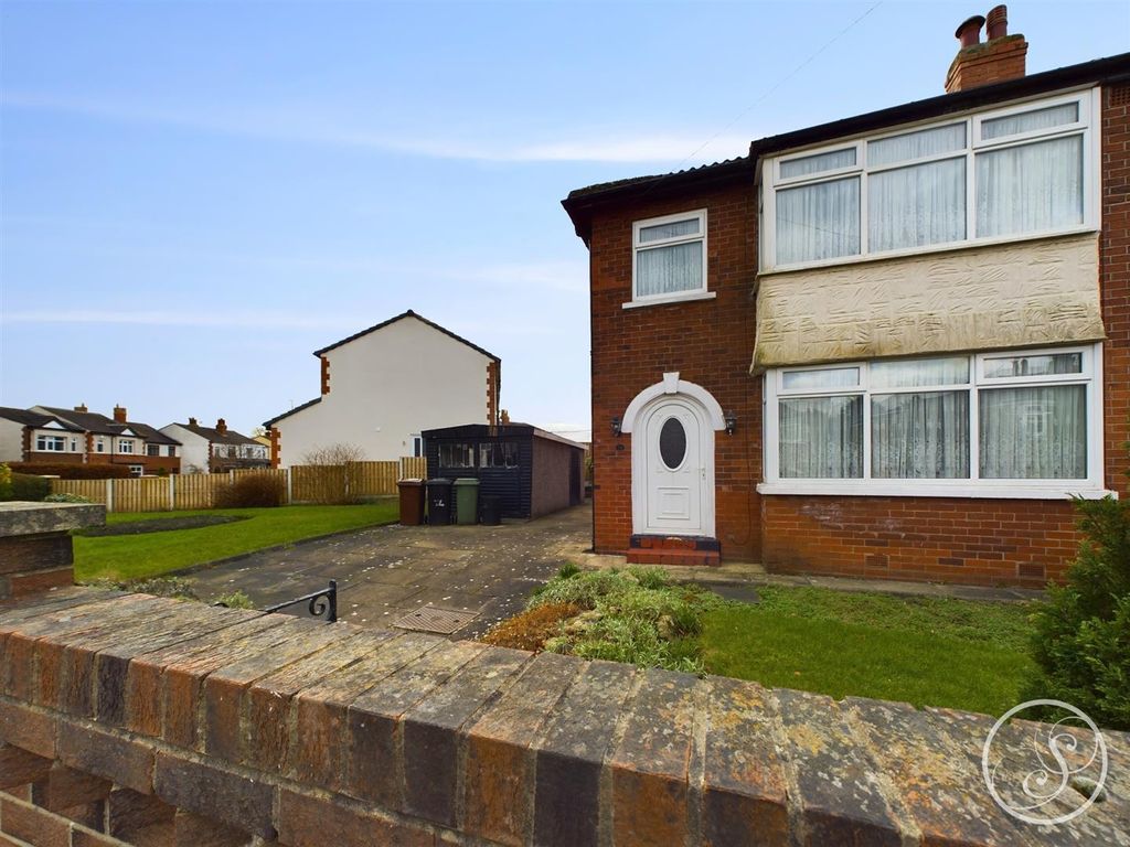 3 bed semidetached house for sale in Woodland Hill, Halton, Leeds LS15, £298,000 Zoopla