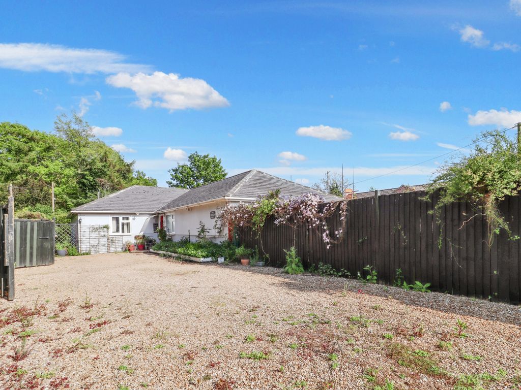 4 bed detached bungalow for sale in Lynn Road, Watlington, King's Lynn