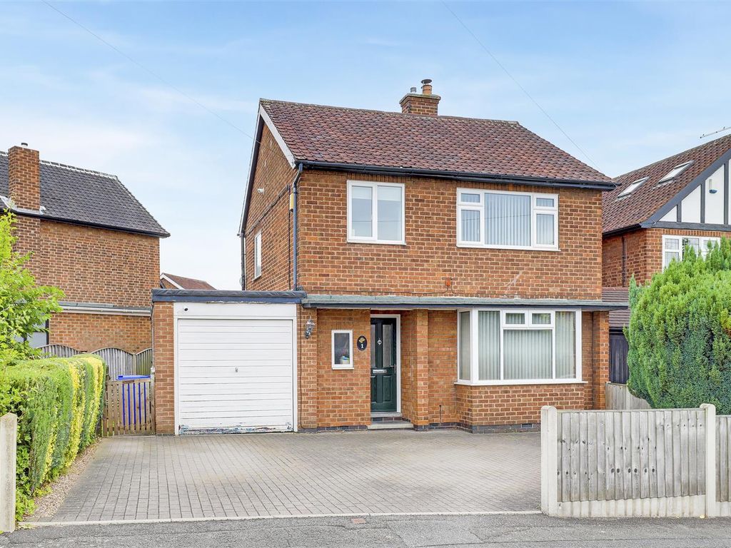 3 bed detached house for sale in Richmond Avenue, Sandiacre, Derbyshire