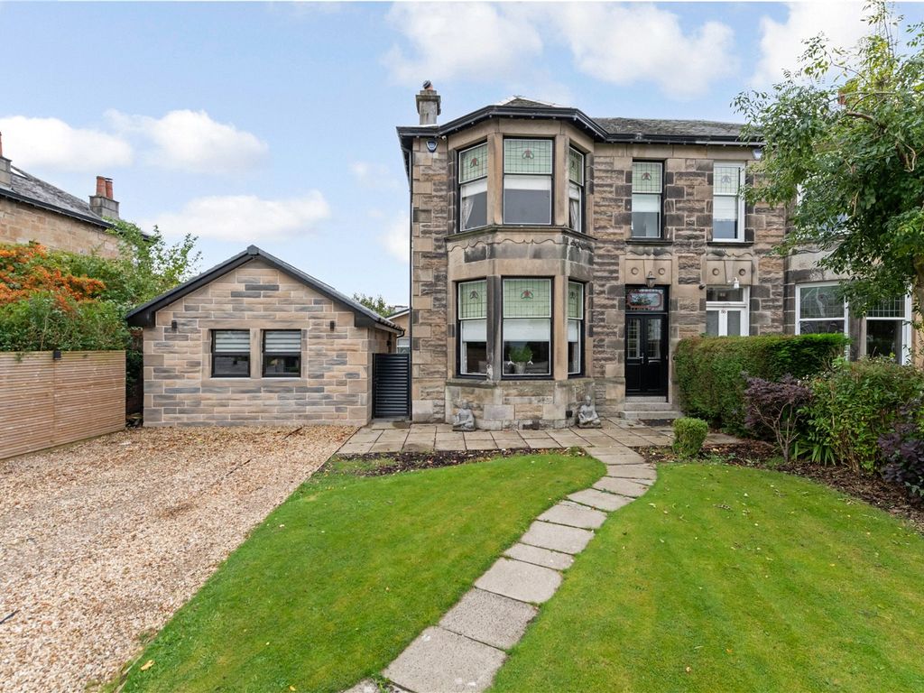 4 bed semidetached house for sale in Stewarton Drive, Cambuslang