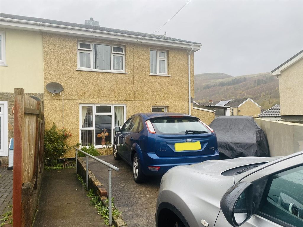3 bed semidetached house for sale in NantYFedw, Abercynon, Mountain