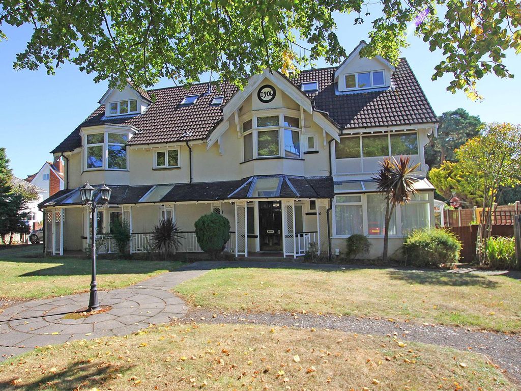 Howard Road, Bournemouth BH8