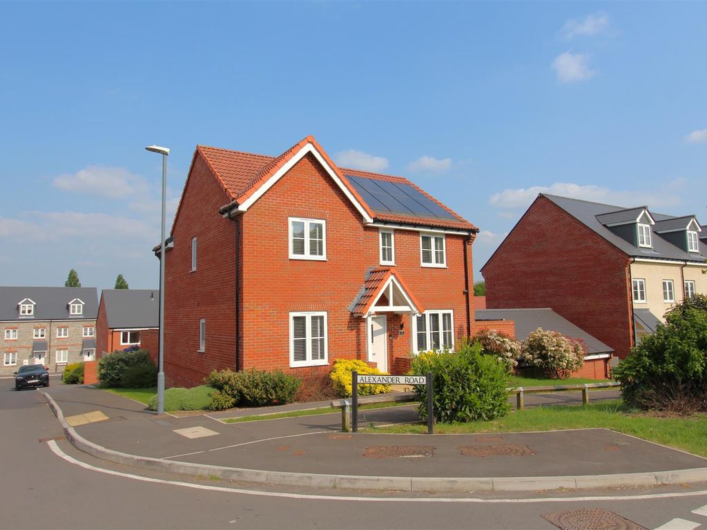 4 bed property for sale in Alexander Road, Keynsham, Bristol BS31 Zoopla