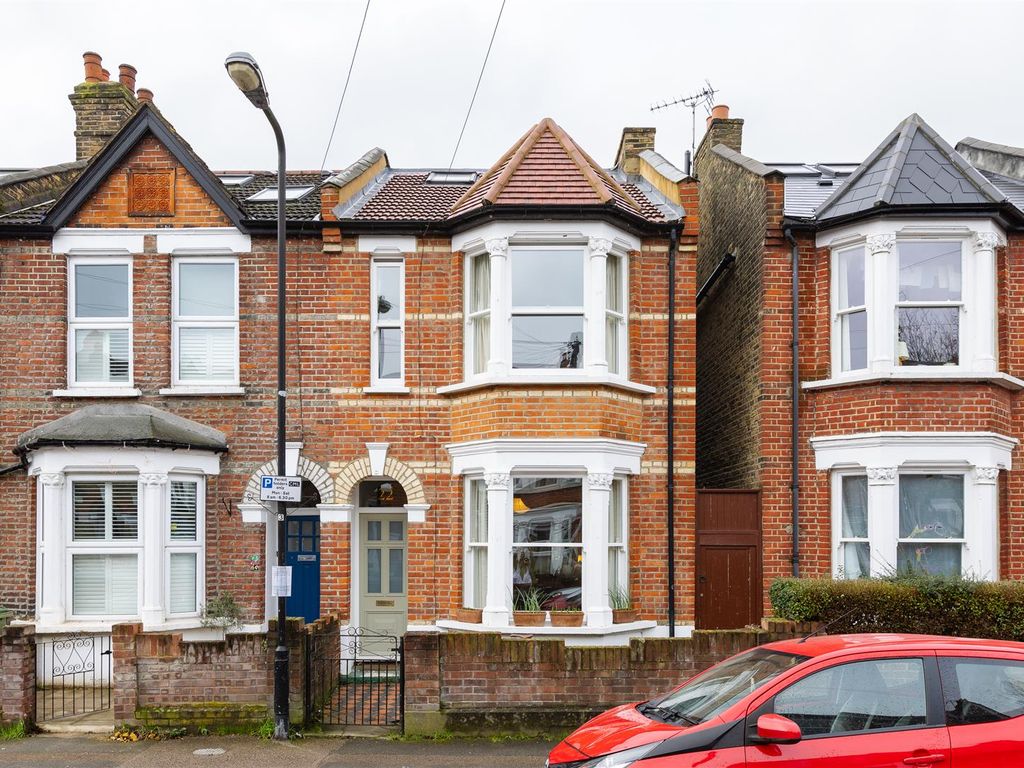 4 bed end terrace house for sale in Chester Road, London E17, £875,000