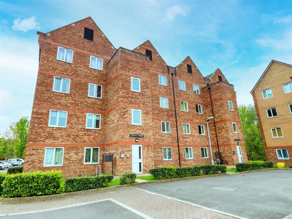 2 bed flat for sale in Varley House, Tapton Lock Hill, Chesterfield, Derbyshire S41 Zoopla