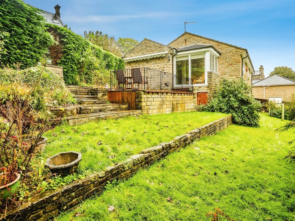 4 bed detached bungalow for sale in Hulme Street, Sowerby Bridge HX6, £
