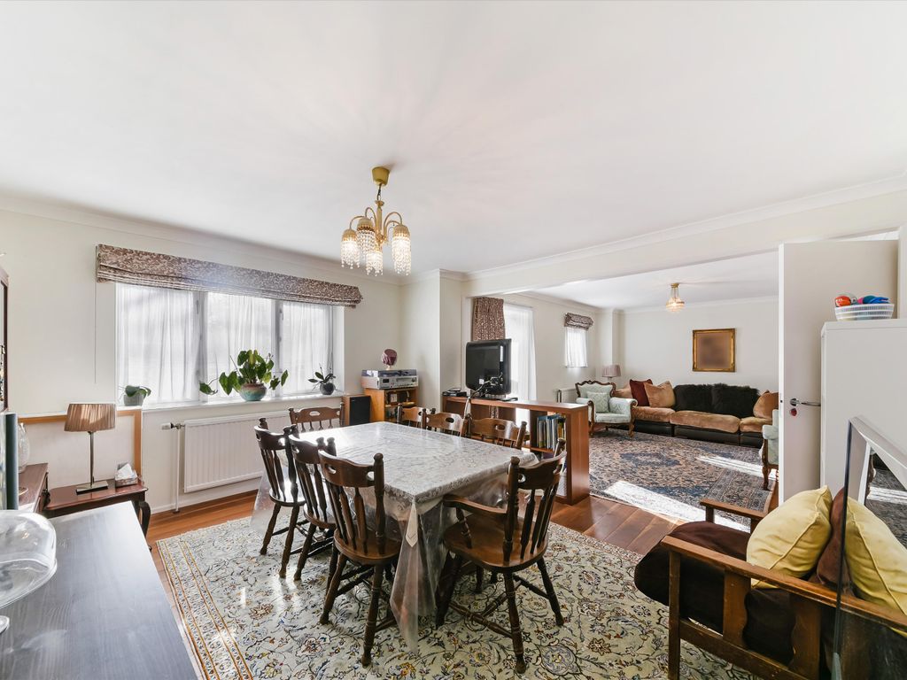 Copenhagen Street, King's Cross N1  