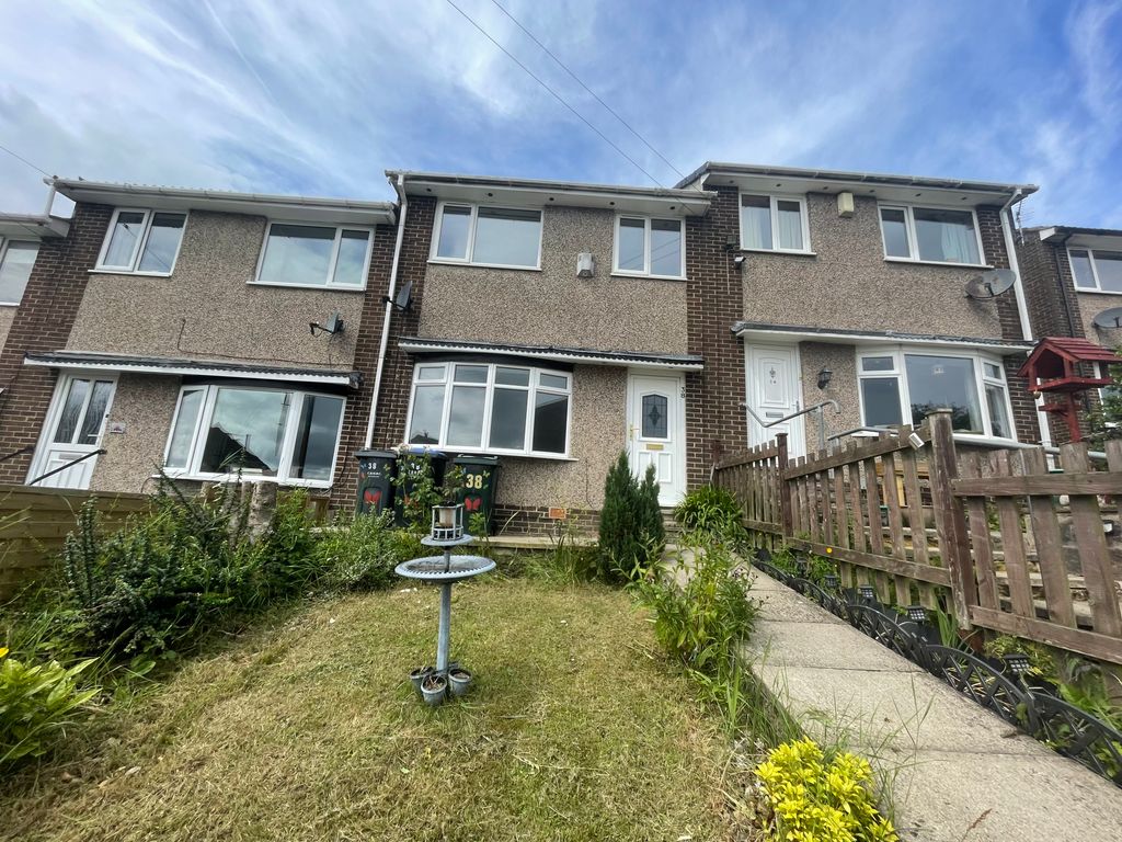 3 bed property to rent in Wimborne Drive, Keighley BD21 Zoopla