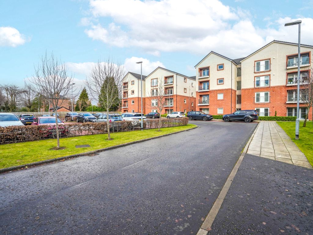 2 bed flat for sale in 10 Bothwell Mews, Bothwell Road G71, £225,000 Zoopla