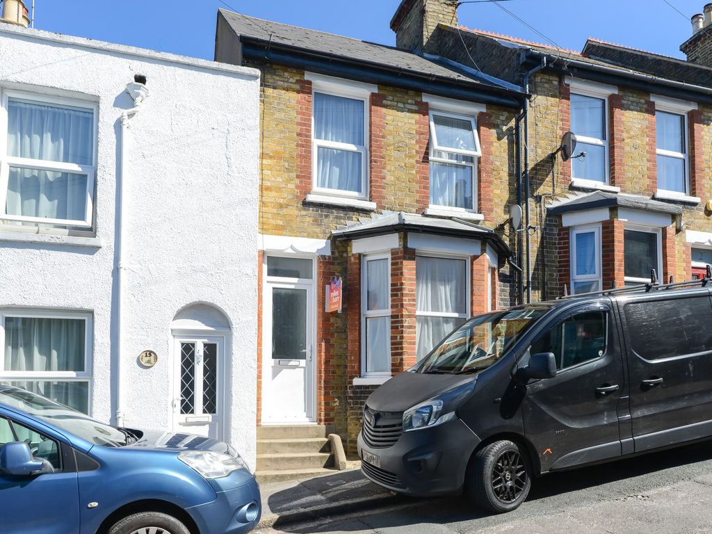 2 bed terraced house for sale in Trinity Place, Ramsgate CT11, £230,000