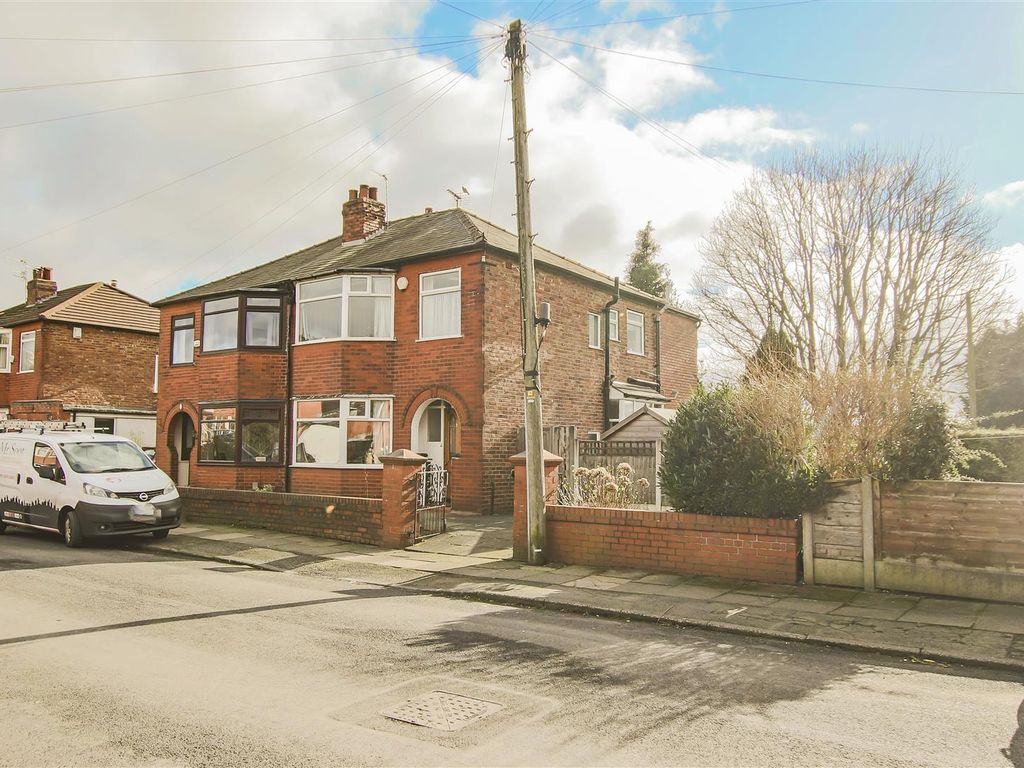 3 bed semidetached house for sale in Harrowby Road, Swinton
