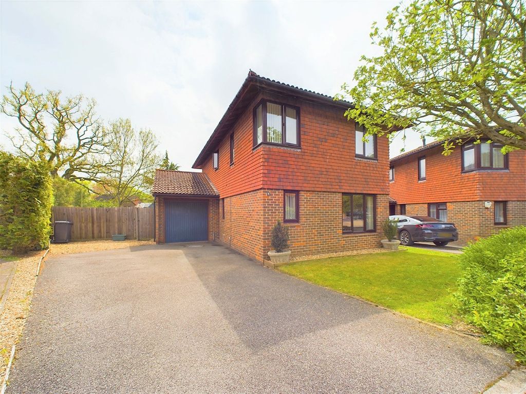 4 bed detached house for sale in Marshcourt, Lychpit, Basingstoke RG24
