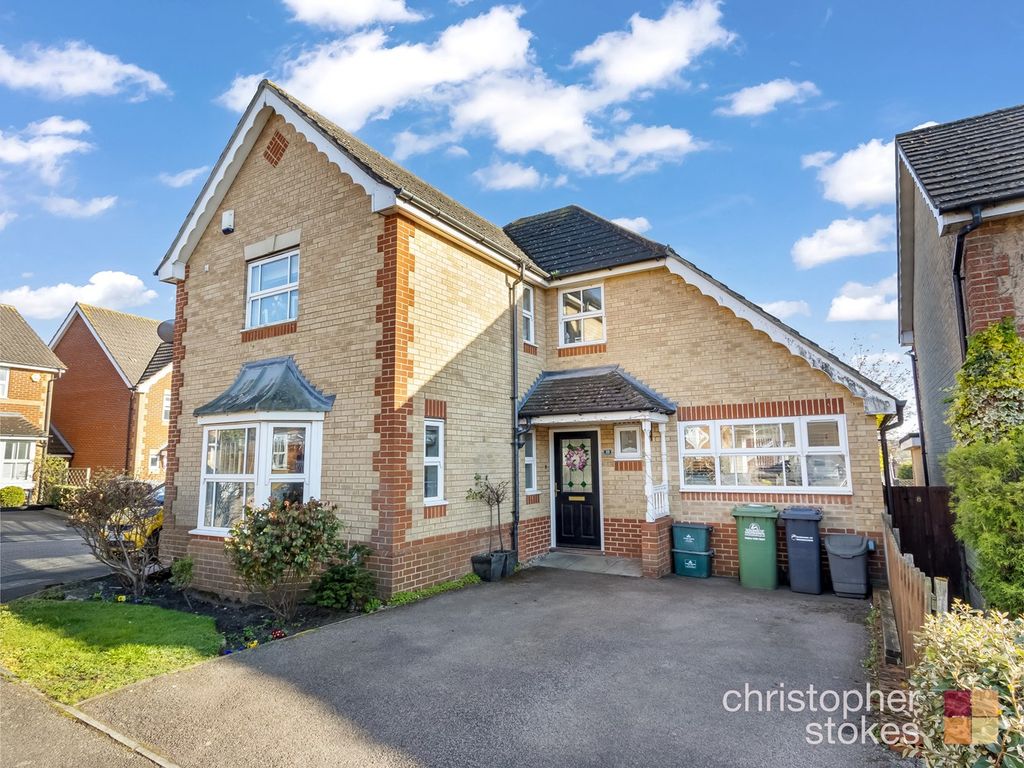 4 bed detached house for sale in Lucern Close, Cheshunt, Waltham Cross EN7 Zoopla