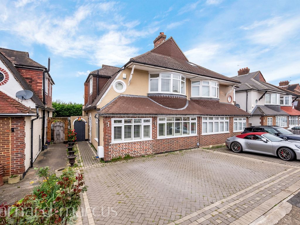 3 bed semidetached house for sale in Riverview Road, Ewell, Epsom KT19