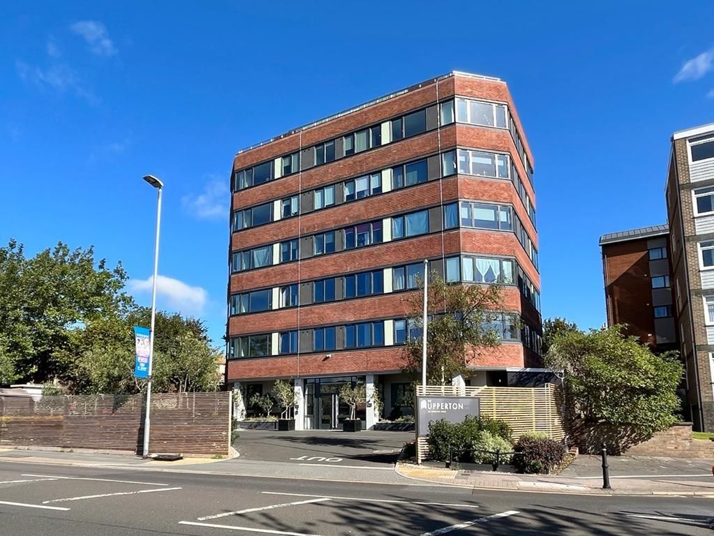 1 bed flat for sale in Upperton Road, Eastbourne BN21, £179,950 Zoopla