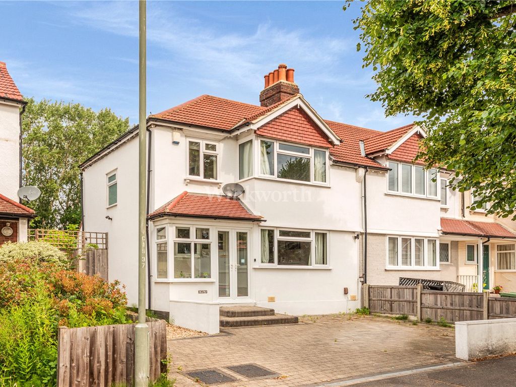 3 bed end terrace house for sale in Clock House Road, Beckenham BR3