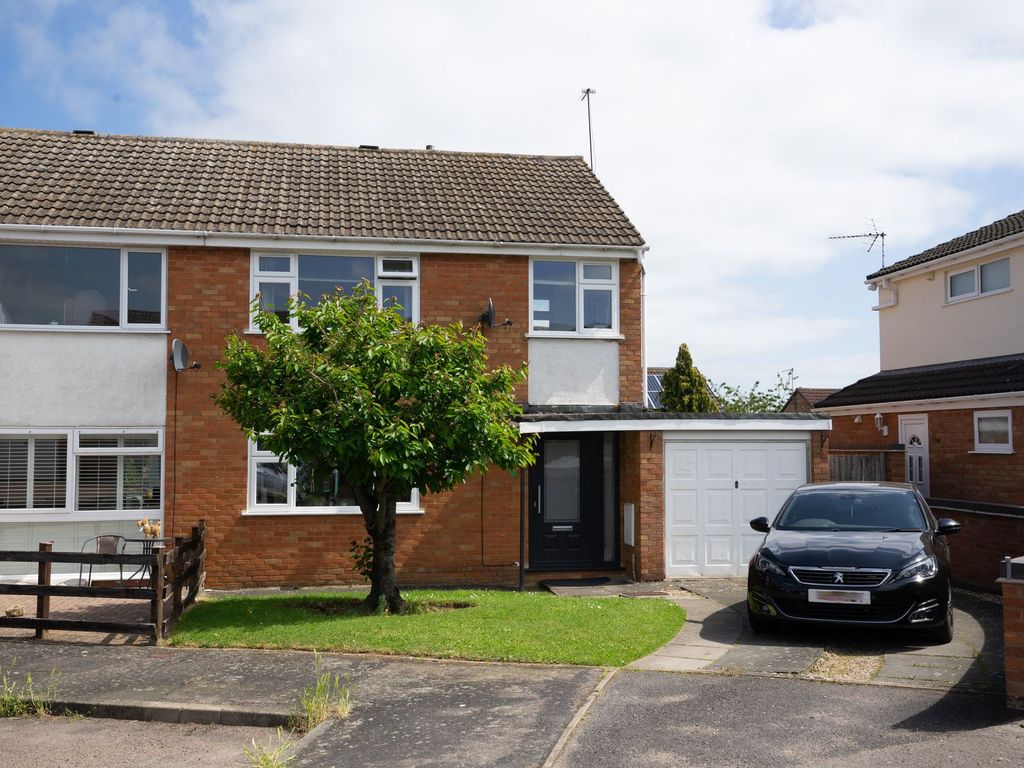 3 bed semidetached house for sale in Rowley Close, Fleckney LE8 Zoopla