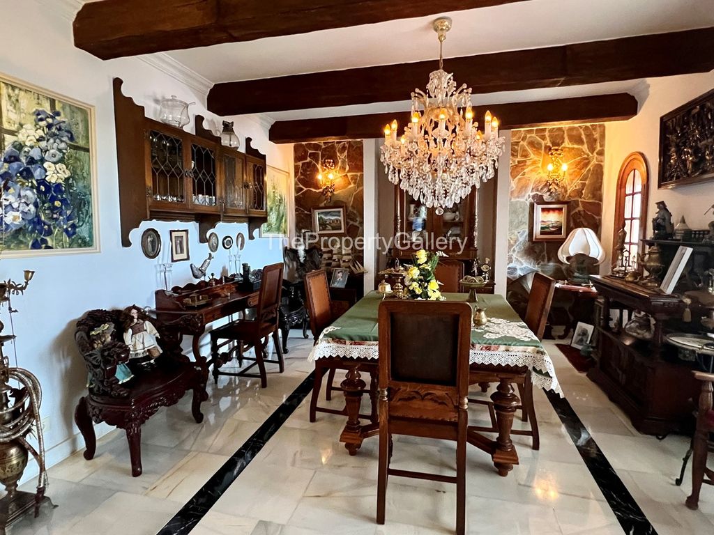 10 bed villa for sale in Callao Salvaje, Callao Salvaje, Es Zoopla