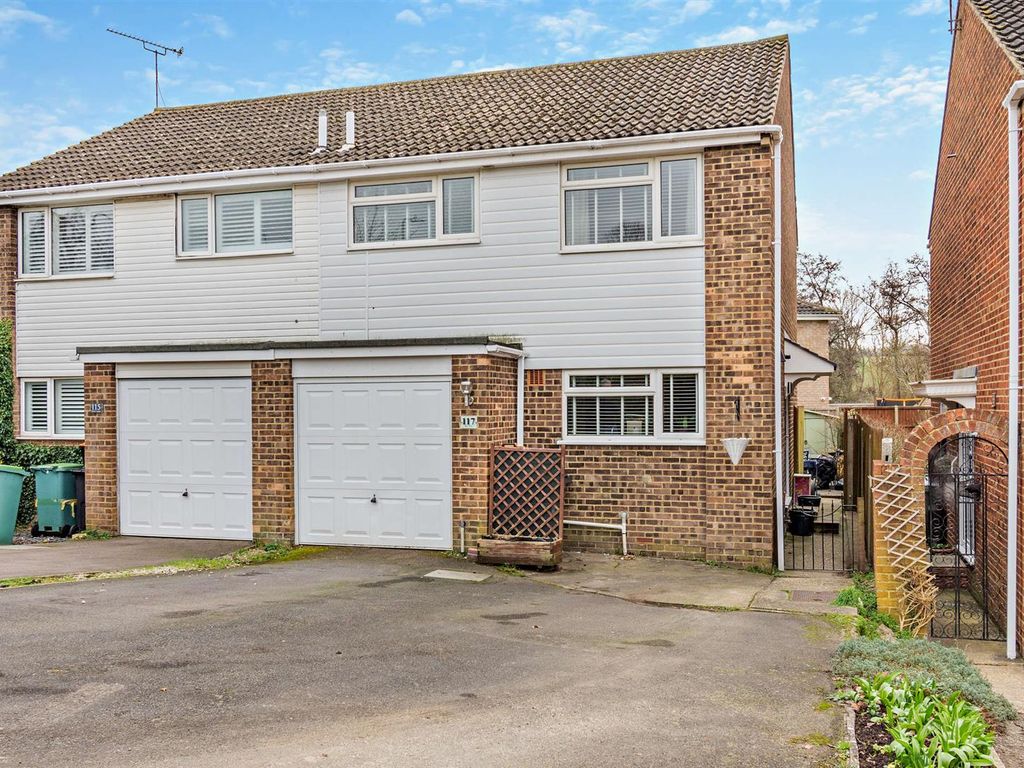 3 bed semidetached house for sale in Spot Lane, Bearsted, Maidstone