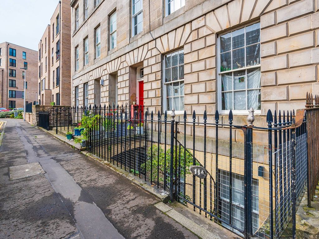 Comely Green Place, Abbeyhill, Edinburgh EH7  