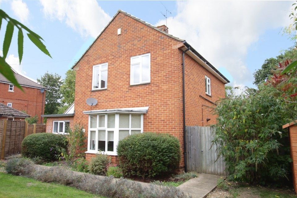 1 bed flat to rent in Reading Road, Pangbourne, Berkshire RG8 Zoopla