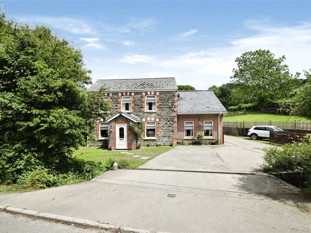 4 bed detached house for sale in Wern Road, Llanmorlais, Abertawe, Wern Road SA4 Zoopla