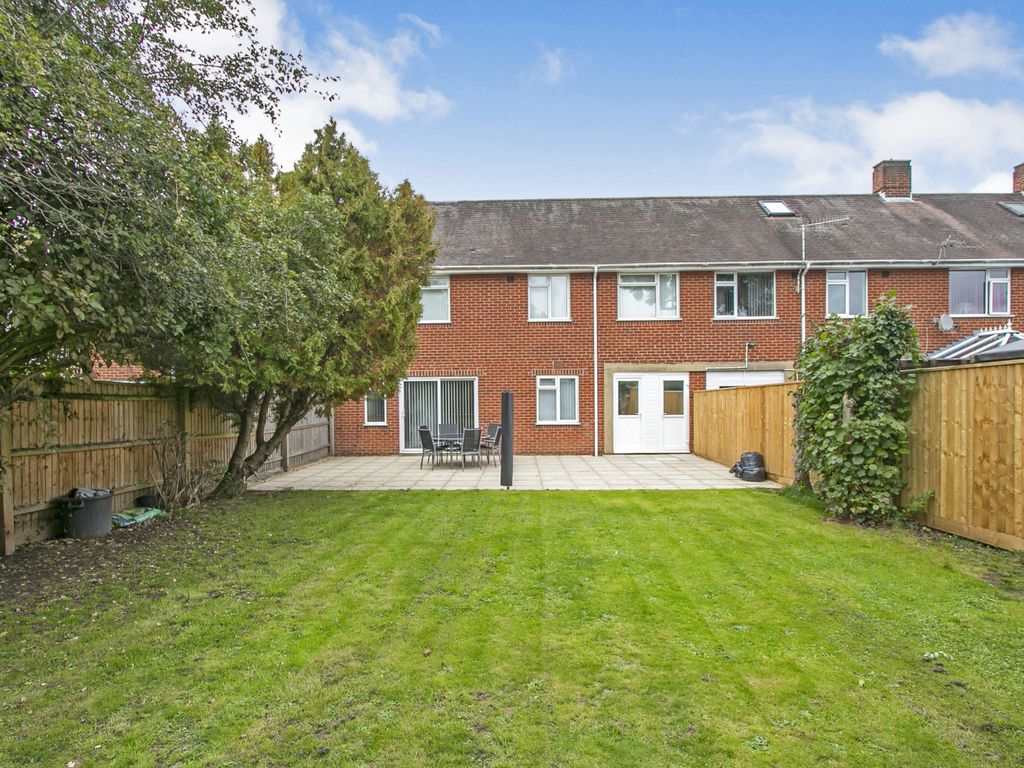 4 bed terraced house for sale in Berrans Avenue, Kinson, Bournemouth