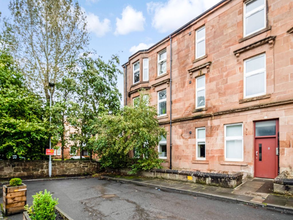2 bed flat for sale in Griqua Terrace, Bothwell, South Lanarkshire G71, £145,000 Zoopla