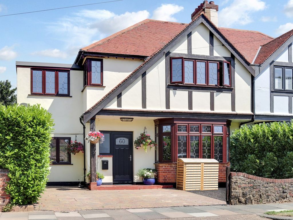 4 bed semidetached house for sale in St Andrews Road, Shoeburyness SS3