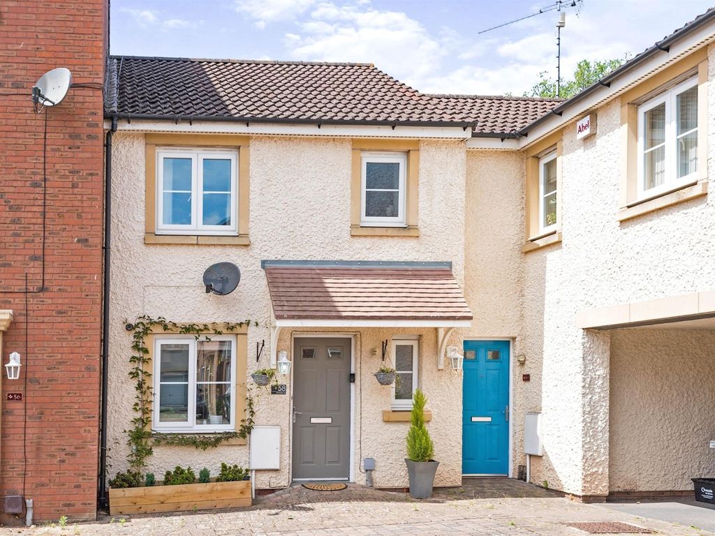 3 bed terraced house for sale in Britten Road, Swindon SN25 Zoopla