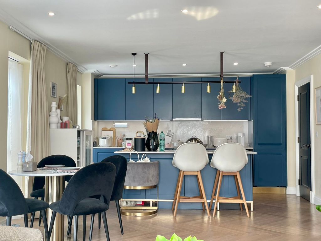 Bogart House, Filmworks W5  