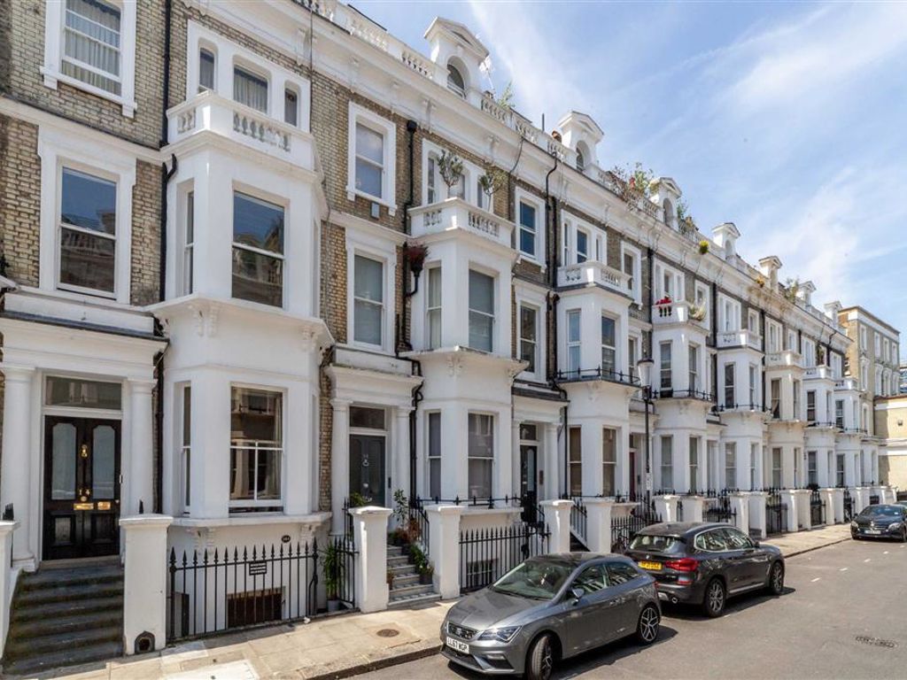 24 Westgate Rillington 2 bed flat for sale in Westgate Terrace, London SW10, £1,000,000 - Zoopla
