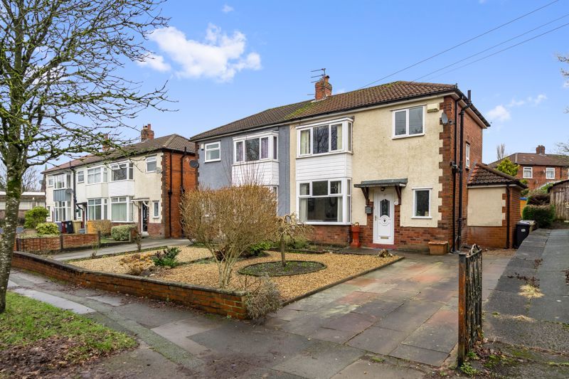 3 bed semidetached house for sale in Breightmet Drive, Bolton BL2, £