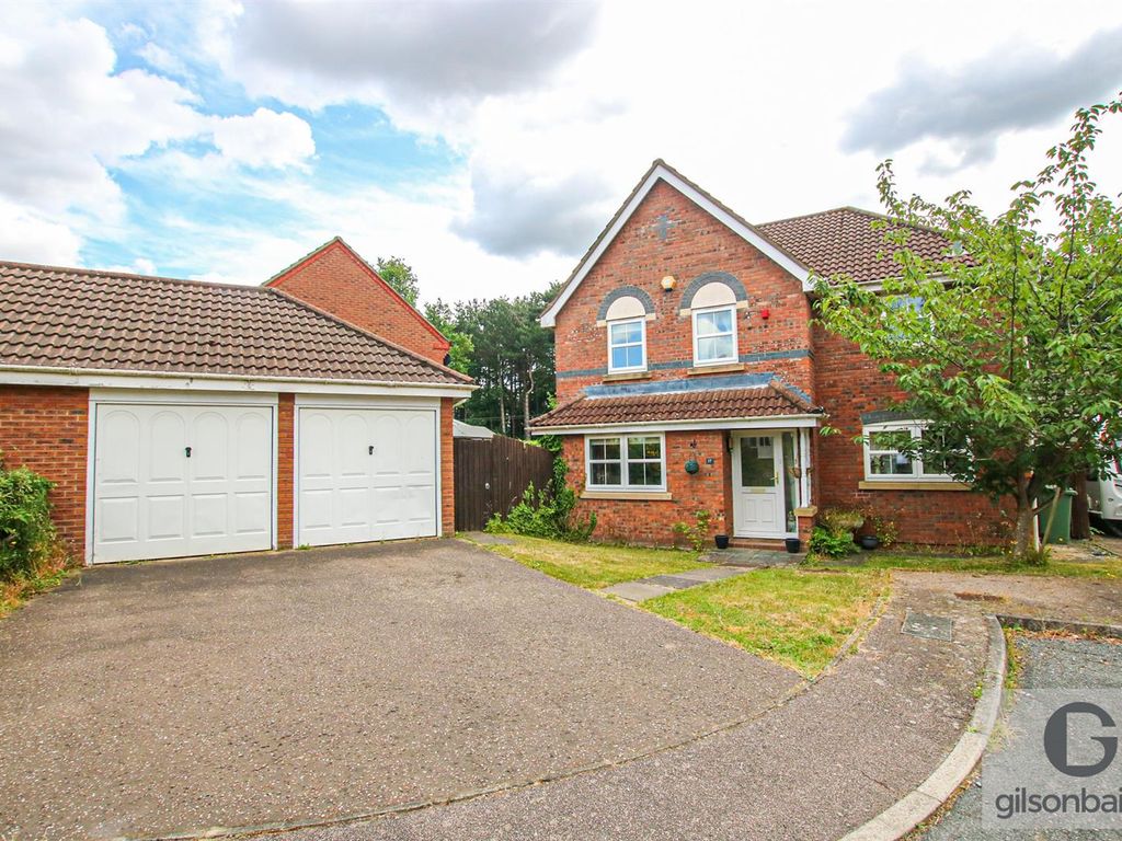 4 bed detached house for sale in Newark Close, Thorpe St. Andrew