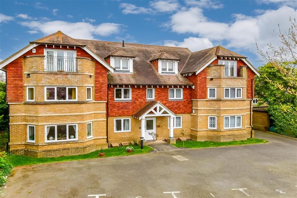 2 bed flat for sale in Magazine Road, Ashford, Kent TN24, £240,000 Zoopla