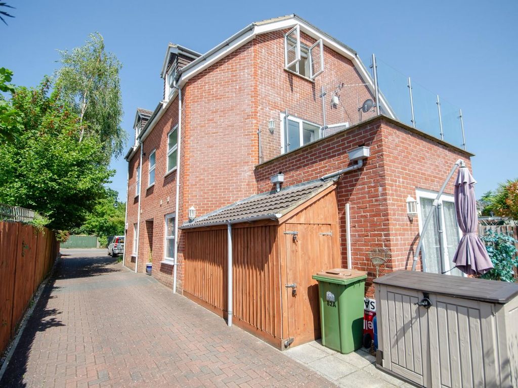 4 bed town house for sale in Bursledon Road, Bitterne, Southampton SO19